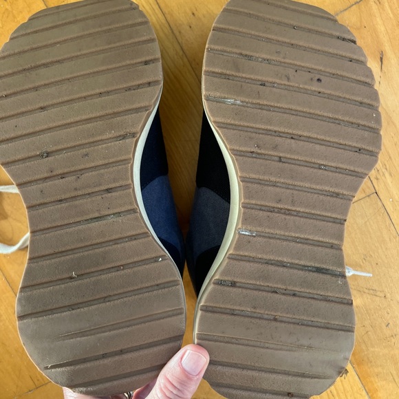 GOOD NEWS canvas sneaker from Anthropologie - Picture 7 of 7